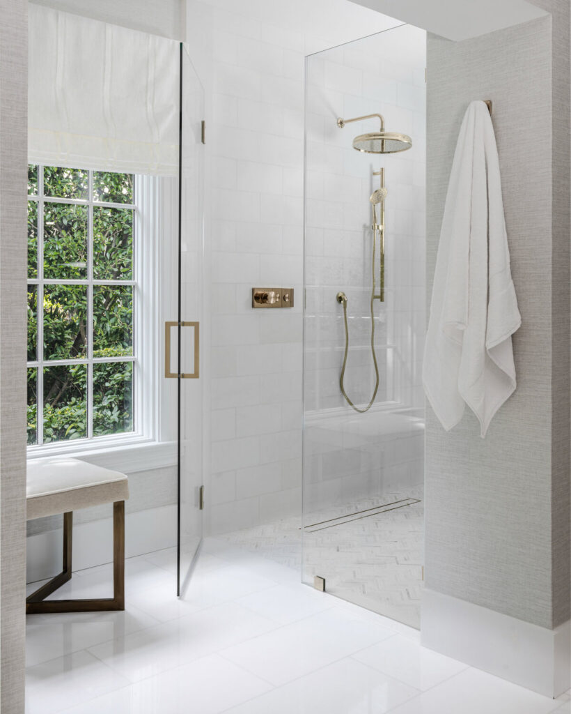 Wet-Bath
Spa Bathroom
Rainfall Shower