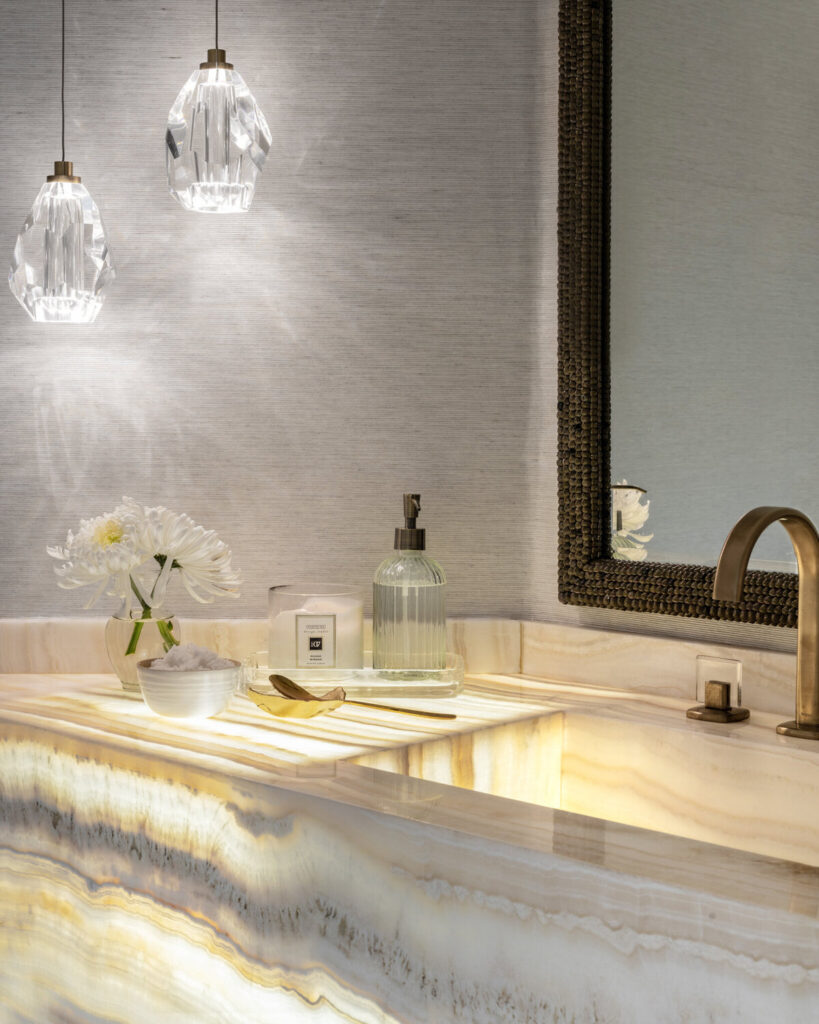 Artful Lighting
Lighting
Lighting Trends 2025